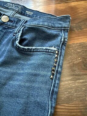 Rock & Republic "Berlin" Studded Skinny Jeans - Size 8 Medium